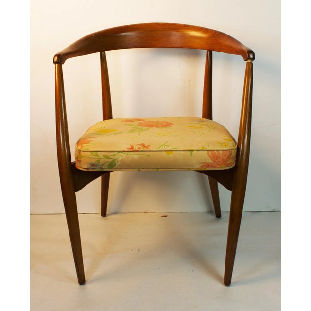 Made by Lawrence Peabody for Richardson Nemschoff. Beautiful simple frame design with a chic slope profile. Original...