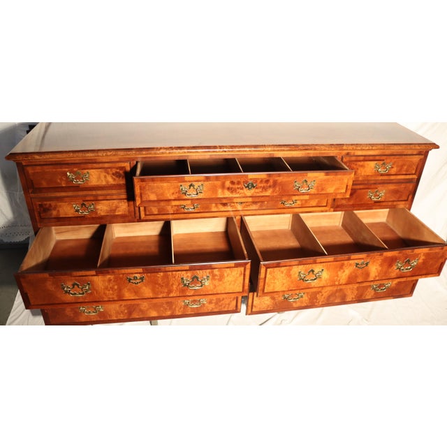 1970s Vintage Henredon Aston Court Banded Mahogany Dresser For Sale - Image 9 of 12