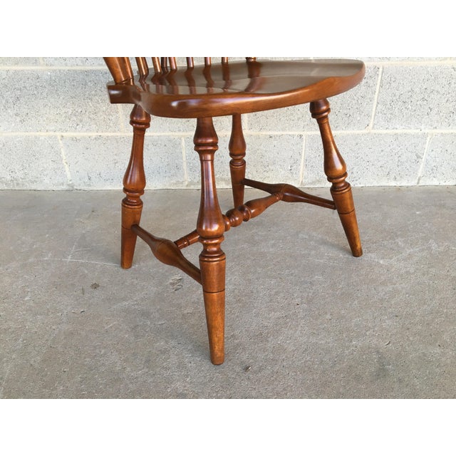 Ethan Allen Windsor Brace Back Side Chairs (14-6072) - Set of 4 For Sale In Philadelphia - Image 6 of 10