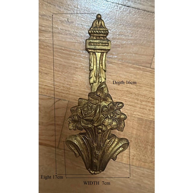 Mid 19th Century Louis XVI Style French Curtain Holdbacks in Chiseled and Gilded Bronze- Set of 4 For Sale - Image 12 of 12