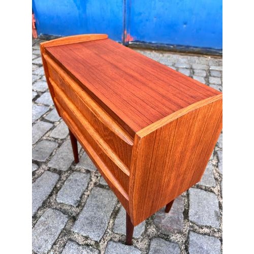 Small Danish Teak Chest of Drawers For Sale - Image 3 of 11