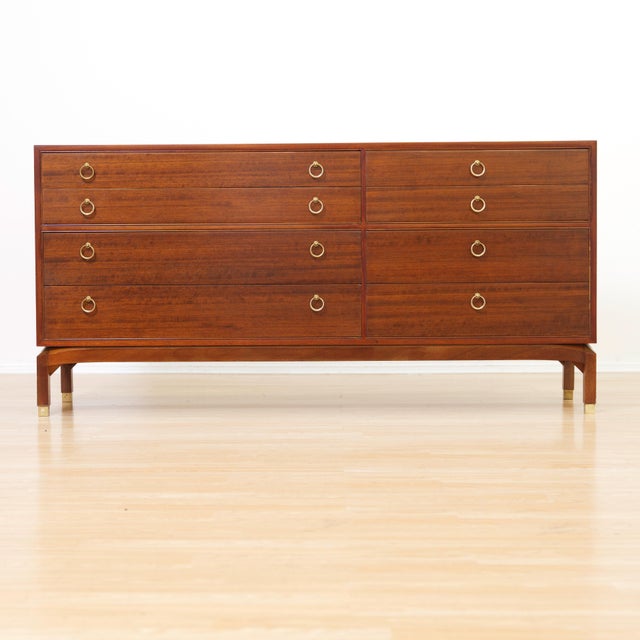 Exceptional vintage British mid-century modern eight drawer dresser by G-Plan for E. Gomme, featuring beautifully figured...