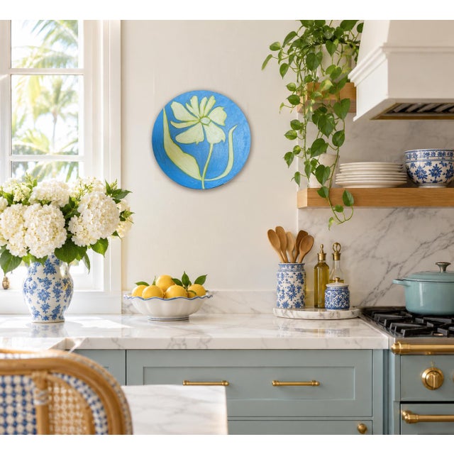 Original hand-painted oil painting by artist Tatiana Duperault Unique circular canvas — a modern, playful format Fresh,...