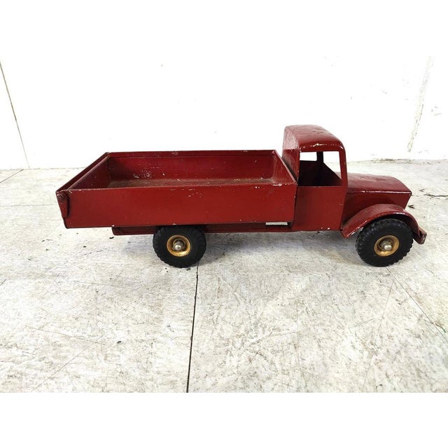 Vintage Tin Toy Car from Tri-Ang, 1950s For Sale - Image 4 of 11
