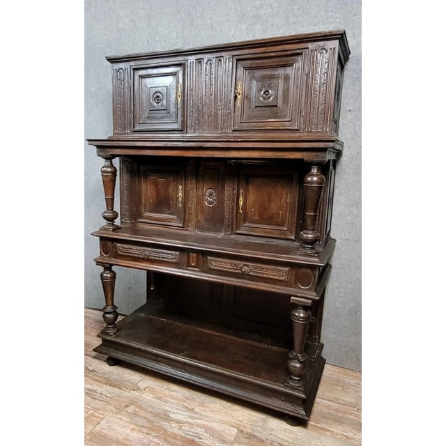Renaissance Cabinet in Carved Wood, 1680 For Sale - Image 9 of 11