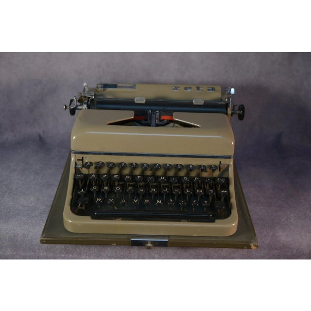 Vintage Typewriter from Zeta, 1950s For Sale - Image 9 of 9