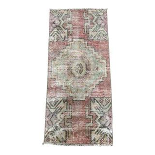 Turkish Yastik Rug 1'4" x 2'10" For Sale