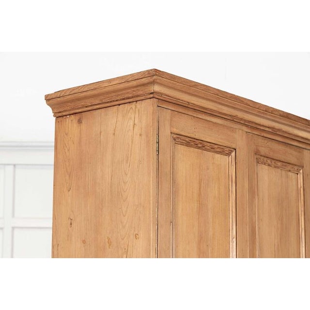 Large 19th Century English Pine Housekeepers Cupboard, 1880s For Sale - Image 9 of 18