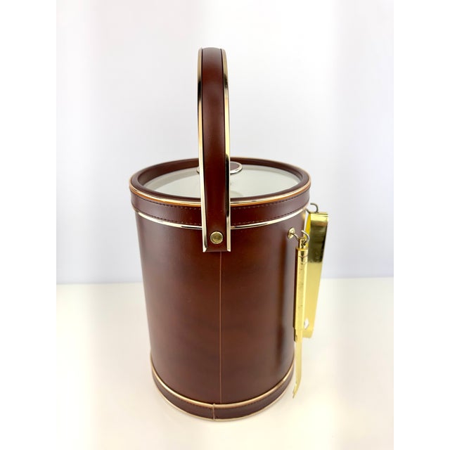 Brown Vintage Mid Century Brown Leatherette & Gold Ice Bucket Barware Set With Tools For Sale - Image 8 of 14