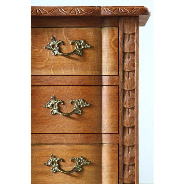 Small Brutalist Danish Oak Chest of Drawers, 1960s For Sale - Image 4 of 16