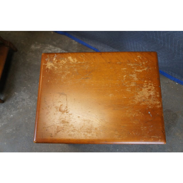 Brown Early 20th Century Heywood Wakefield Maple 3 Tier Side Accent Tables Pedestals - a Pair For Sale - Image 8 of 8