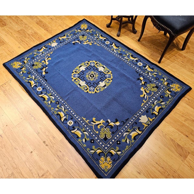Vintage American Hand Hooked Rug, Wool & Cotton, Floral Pattern, Folk Art, 4x7 For Sale - Image 11 of 11