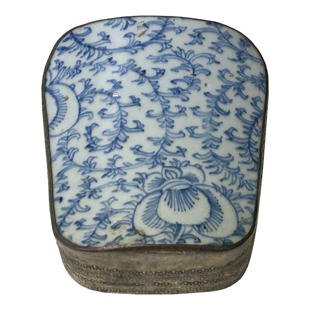 Chinese Old White Base Blue Scroll Leaf Graphic Porcelain Art Pewter Box For Sale