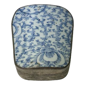 Chinese Old White Base Blue Scroll Leaf Graphic Porcelain Art Pewter Box