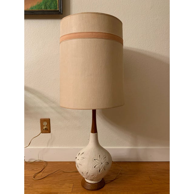 1960s Mid Century Teak and Ceramic Table Lamp Without Shade For Sale - Image 10 of 11
