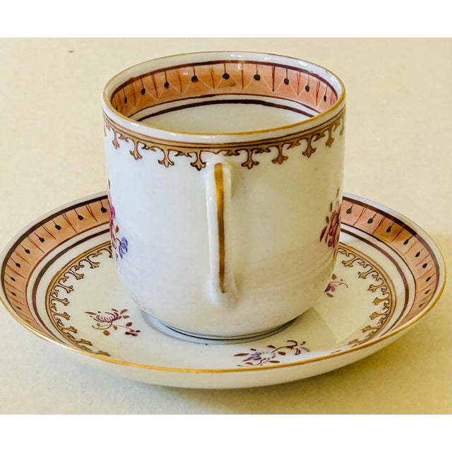 English Antique 19th Century Chinese Export Porcelain Armorial Demitasse East India Co. For Sale - Image 3 of 7