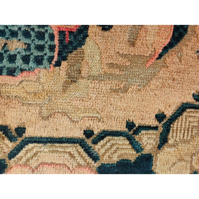 1890s White Blue Medallion Hand Knotted Wool Rug Antique Chinese Round Ningxia Dragon 4' X 4' Carpet For Sale - Image 4 of 6