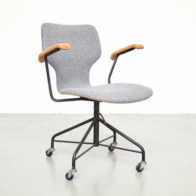 Office Chair by Isamu Kenmochi for Tendo Mokko, 1950s For Sale - Image 10 of 10
