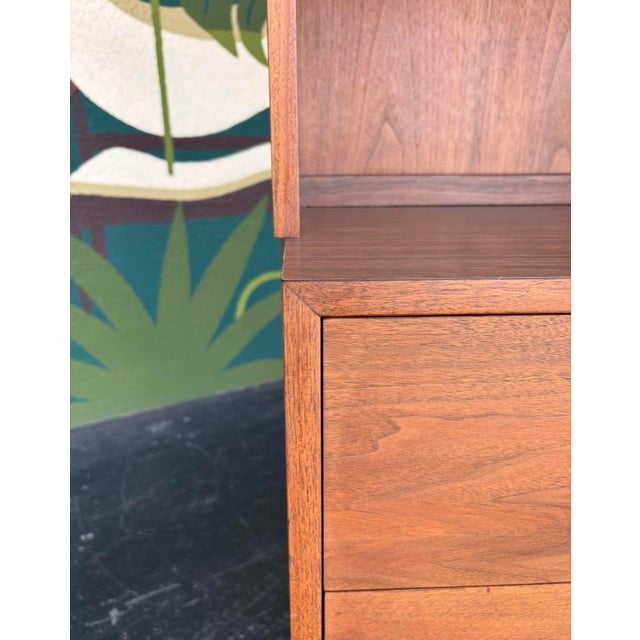 A timeless classic in this wall unit that shares all the design elements with other pieces of the era made by Tampa’s own...