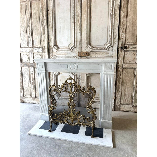 Small Carrara Marble Fireplace, 1900s For Sale - Image 3 of 14