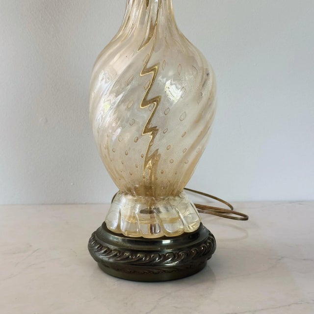 Mid-Century Italian Murano Glass Lamp in Gold Swirl For Sale In Los Angeles - Image 6 of 9
