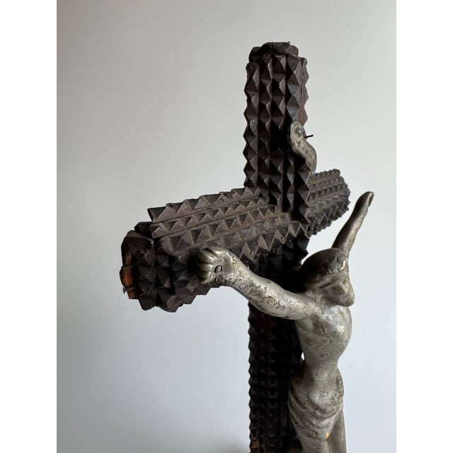 Antique Tramp Art Crucifix, Early 20th Century For Sale In Washington DC - Image 6 of 12