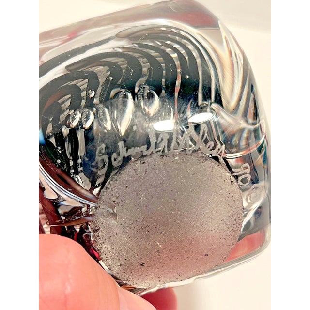 Set of Three 1990s Schmidt Rhea Signed Handblown Art Glass Abstract Paperweights For Sale In Los Angeles - Image 6 of 10