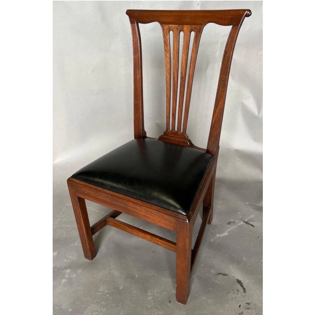 Alexandria, VA attributed 18th century mahogany side chair with typical flat top/serpentine bottom crest rail. Posts flare...