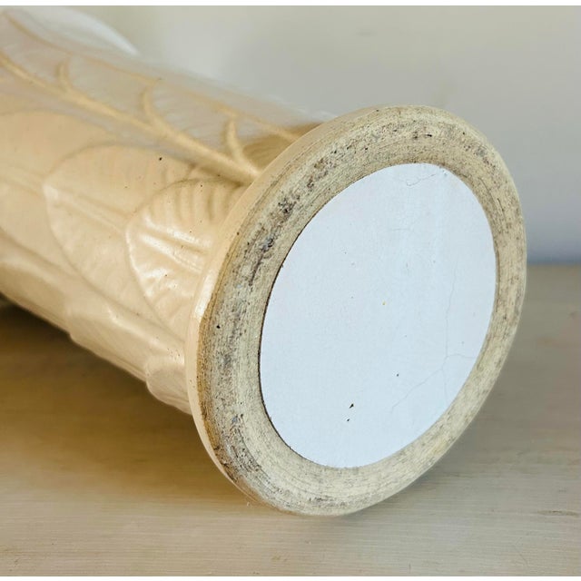 Ceramic Vintage 1940’s Palm Beach Regency Style Tall Vase by Robinson Ransbottom Pottery Co For Sale - Image 7 of 7