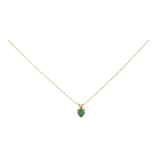 14K Yellow Gold 5X5 MM Heart Shaped Green Emerald Solitaire Pendant Necklace For Sale