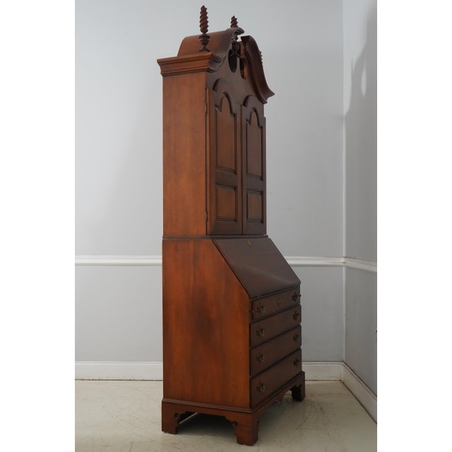 Age: Approx: 40 Years Old Details: Adjustable Shelves Fine Carved Details Fine Carved Details Bracket Feet High Quality...