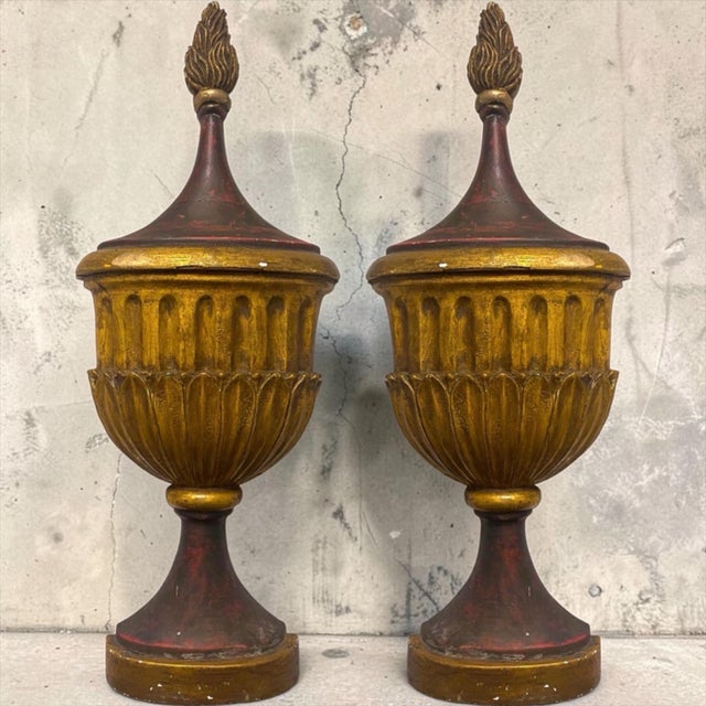 Italian Large Italian Neo-Classical Style Gilt and Gesso Painted Wall Mounted Urns -Pair For Sale - Image 3 of 8