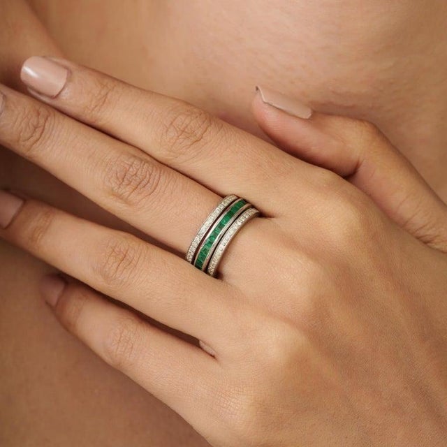 Natural Emerald Ruby Diamond Multi-Stone Spinner Band Ring in 925 Silver, Size 6.5 For Sale - Image 10 of 13