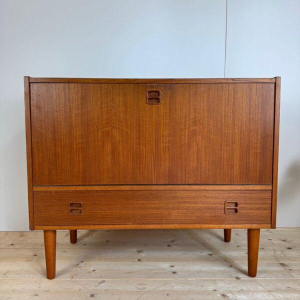 Vintage Sideboard in Teak, 1965 For Sale - Image 5 of 5