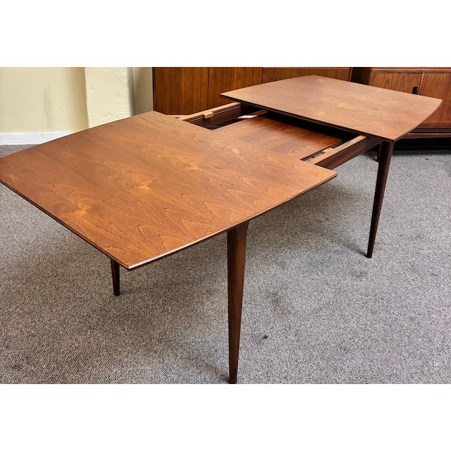 Mid Century Modern Extending Teak Dining Table by McIntosh, Uk c.1960 For Sale - Image 9 of 15