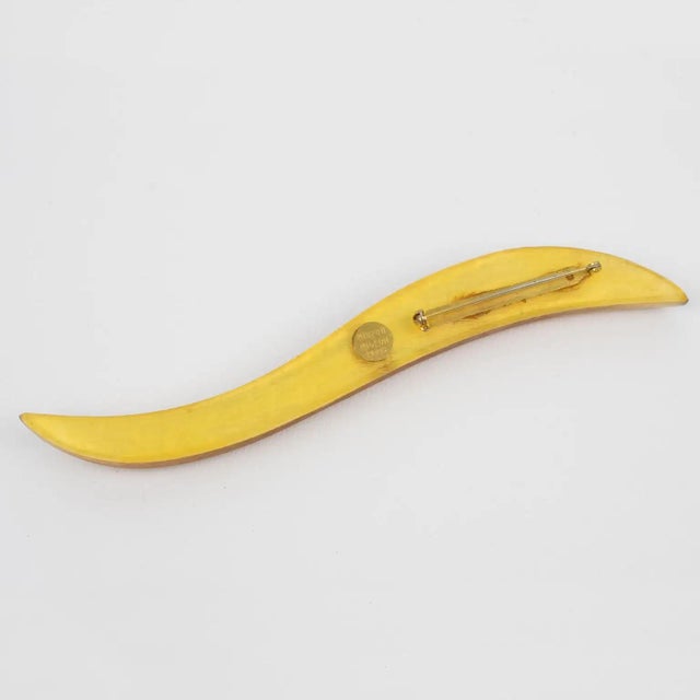 Migeon and Migeon Paris Extra-Long Orange Resin Brooch For Sale In Atlanta - Image 6 of 8