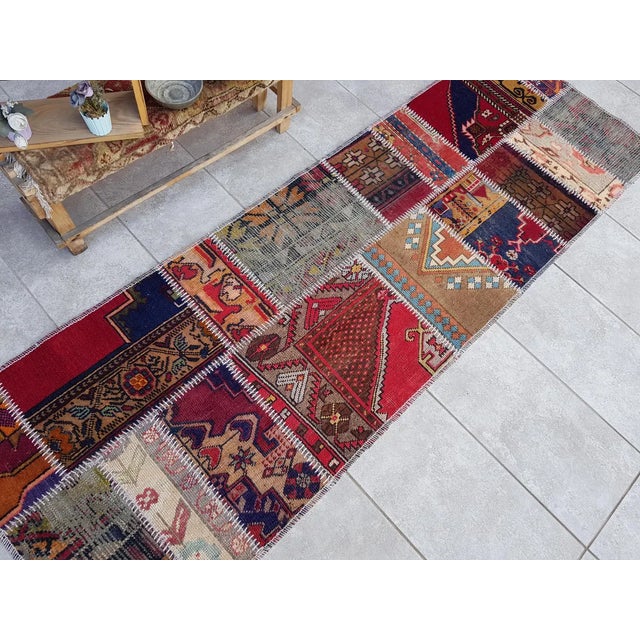 Textile Mid 20th Century Red Oushak Anatolian Floral Runner For Sale - Image 7 of 10