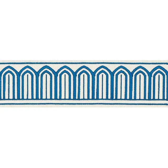 Contemporary Sample - Schumacher X Miles Redd Arches Embroidered Tape Medium in Peacock For Sale - Image 3 of 3