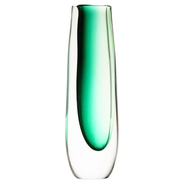 Glass Vase in Green by Vicke Lindstrand, 1960s For Sale - Image 6 of 6
