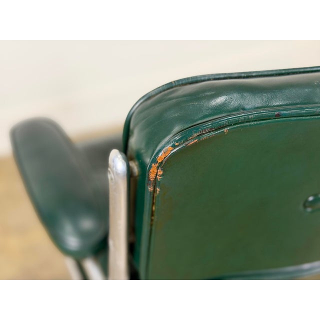 1960s Eames Time Life "Lobby" Chair - Green Leather - 1st Generation Model 675 For Sale - Image 10 of 12