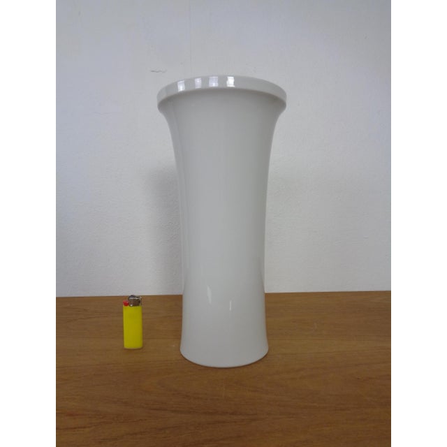Salier Porcelain Vase by Siegmund Schütz for KPM Berlin, Germany, 1951 For Sale - Image 3 of 18