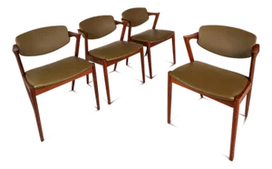 Set of Four ( 4 ) Danish Mid-Century Modern Model 42 Dining Chairs in Teak & Leather Attributed toKai Kristiansen, Denmark, C. 1960s