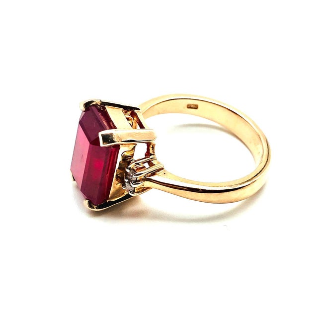 Vintage Bochic "Orient" Natural African Ruby & Diamond Ring Set In 18K Yellow Gold & Silver African Natural Gem cut Ruby -...