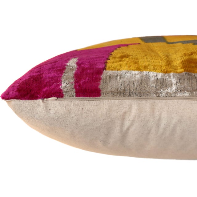 Abstract Silk Velvet Pillow 20x20 in Handmade Geometric Luxury Accent Cushion For Sale In San Francisco - Image 6 of 8