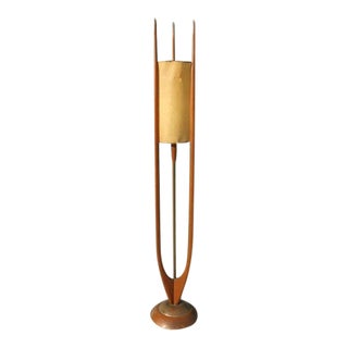 Vintage Mid-Century Modern Walnut Sculptural Floor Lamp For Sale