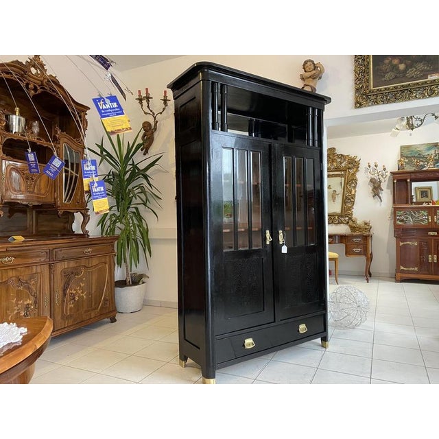 Art Nouveau Display Cabinet in Glass, 1920s For Sale - Image 3 of 11