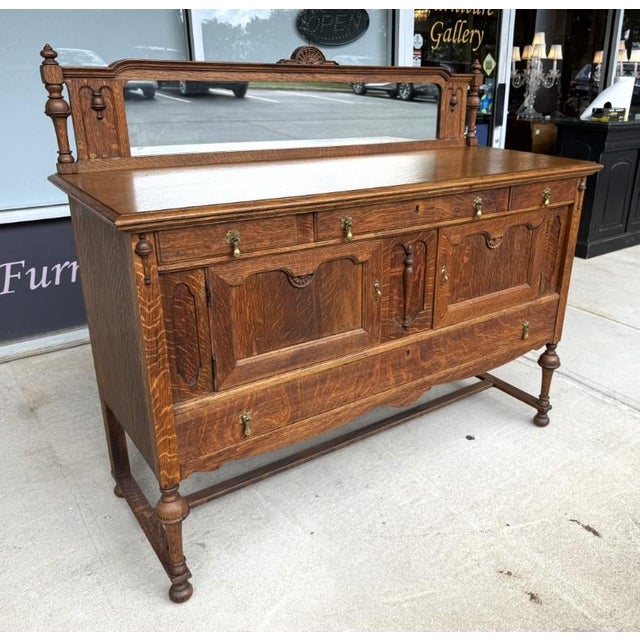 American Early 20th Century J.B. Van Sciver Co. Refinished Antique Oak Sideboard With Mirrored Gallery & Turned Legs For Sale - Image 3 of 13