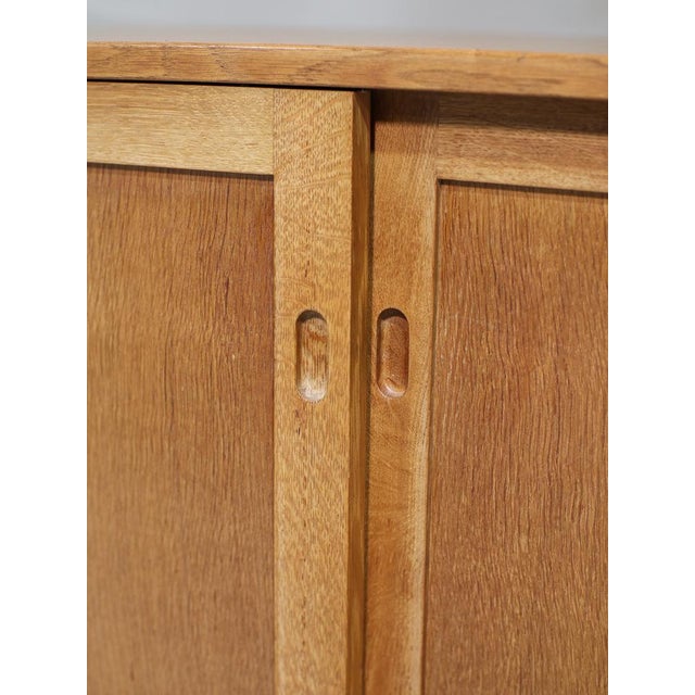 Sideboard in Oak by Hans J. Wegner for Ry Møbler, Denmark, 1960s For Sale - Image 12 of 18