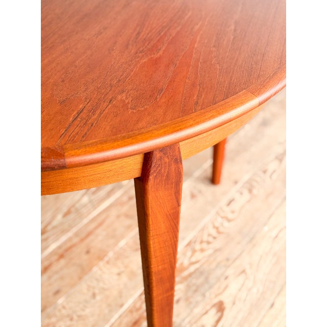 Round Extendable Teak Dining Table from Sigh & Søns Møbelfabrik For Sale - Image 6 of 18