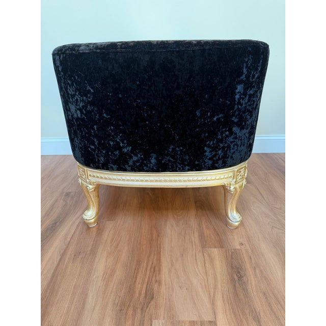 Late 20th Century Hollywood Regency Velvet Tub Chair For Sale - Image 11 of 12